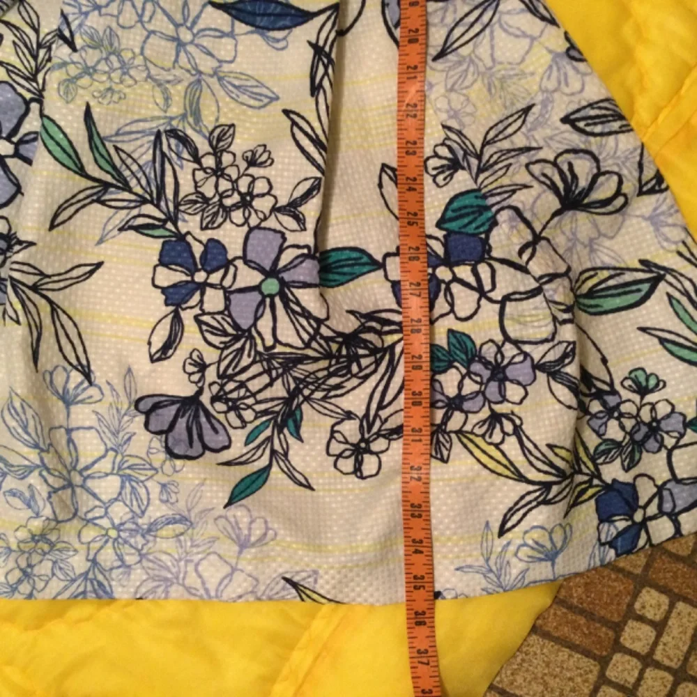 Great Summer Floral Dress by Danny and Nicole - Picture 11 of 14